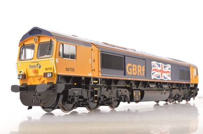 Lot 670 - A Gauge 1 (10mm scale) battery-powered British class 66 Co-Co Diesel Locomotive by Aristocraft