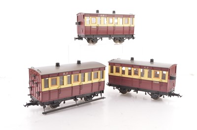 Lot 700 - Three Isle of Man Railway G scale (gauge 1) 4-wheel Coaches by Accucraft (3)