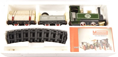 Lot 818 - Mamod 0 Gauge RS 1 Live Steam Train Set in original box