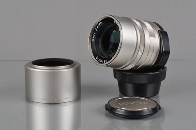 Lot 3 - A Contax Carl Zeiss T* 90mm f/2.8 Sonnar Lens