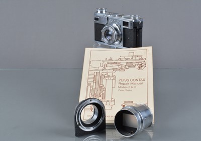 Lot 53 - A Zeiss Ikon Contax II Rangefinder Camera