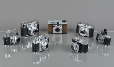 Lot 59 - A Group of Viewfinder and Rangefinder Cameras