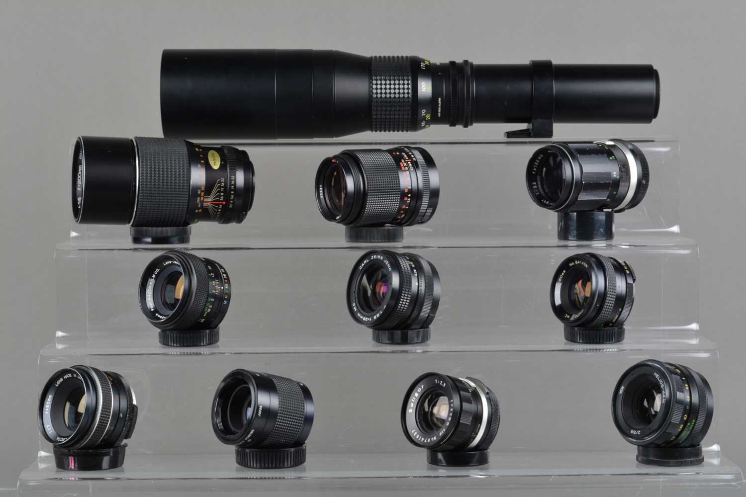 Lot 67 - A Group of M42 Mount Lenses