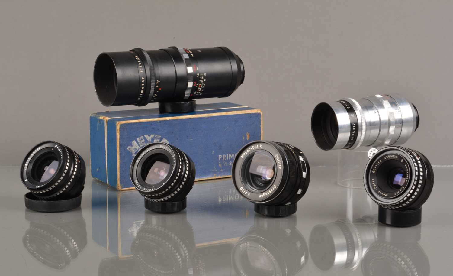 Lot 85 - Five Meyer Optik Exakta Mount Lenses
