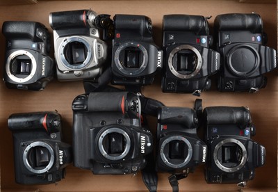 Lot 118 - A Tray of DSLR Camera Bodies
