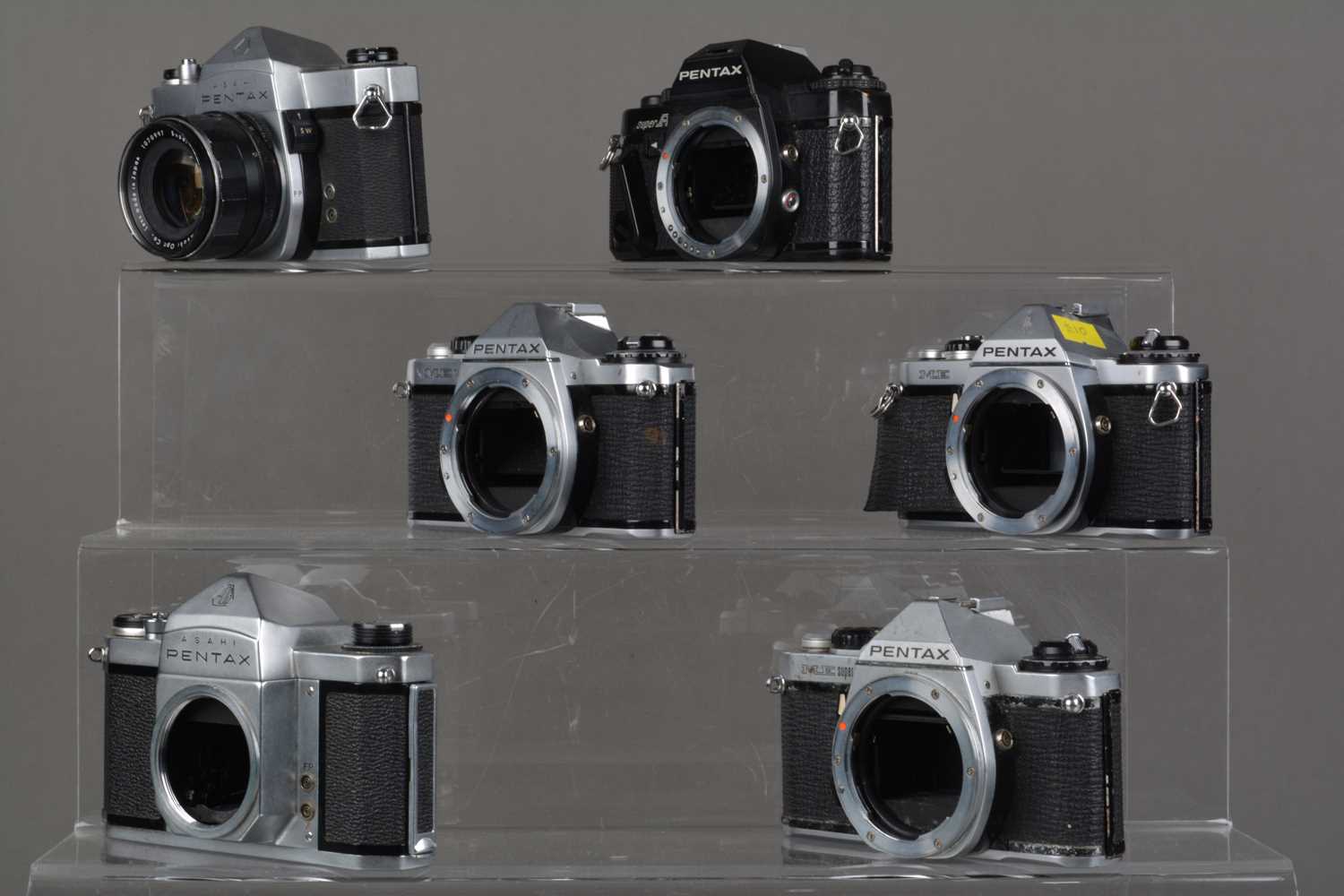 Lot 122 - A Group of Pentax SLR Cameras