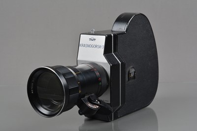 Lot 146 - A Krasnogorsk-3 16mm Cine Camera