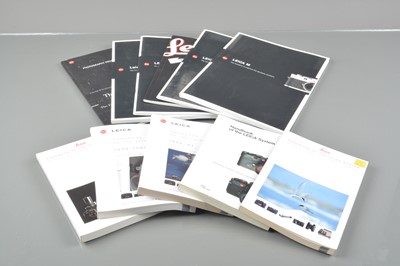 Lot 195 - A Group of Leica Handbooks and Magazines