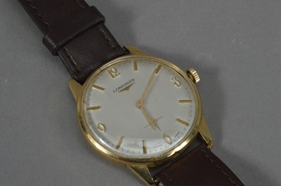 Lot 117 - A c.1960's Longines 9ct. gold cased manual wind gentleman's wristwatch
