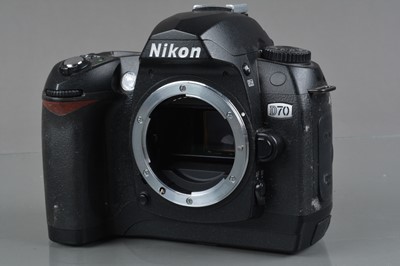 Lot 288 - A Nikon D70 DSLR Camera Body