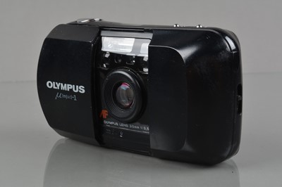 Lot 304 - An Olympus mju-1 Compact camera