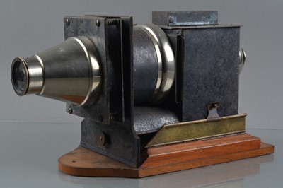 Lot 376 - A Brevete S.G.D.G. Magic Lantern