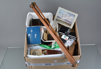 Lot 403 - A Box of Camera Related Items