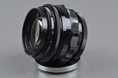 Lot 436 - A Jupiter-8 85mm f/2 Pre Set Lens