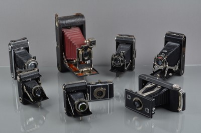 Lot 458 - A Tray f Folding Cameras