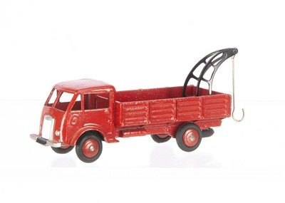 Lot 48 - A French Dinky Toys 25-R Ford Breakdown Truck