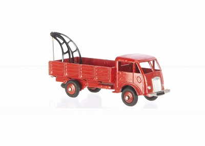 Lot 48 - A French Dinky Toys 25-R Ford Breakdown Truck