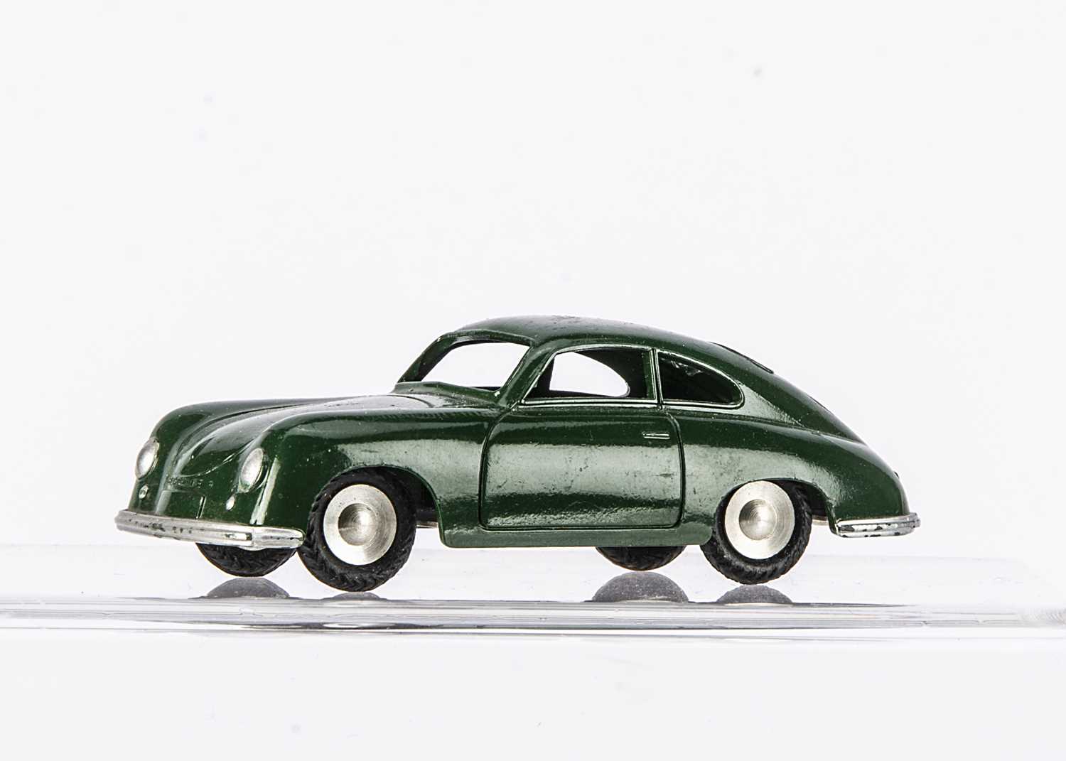 Lot 69 - A Märklin No.5524/2 (8004) Porsche 356