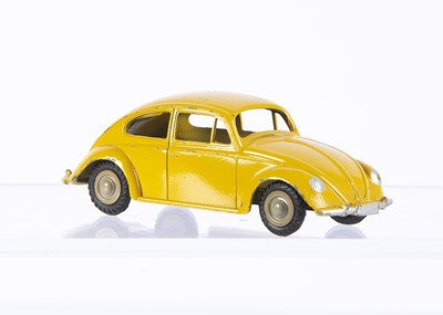 Lot 70 - A Märklin No.5524/3 (8005) Volkswagen Beetle Saloon