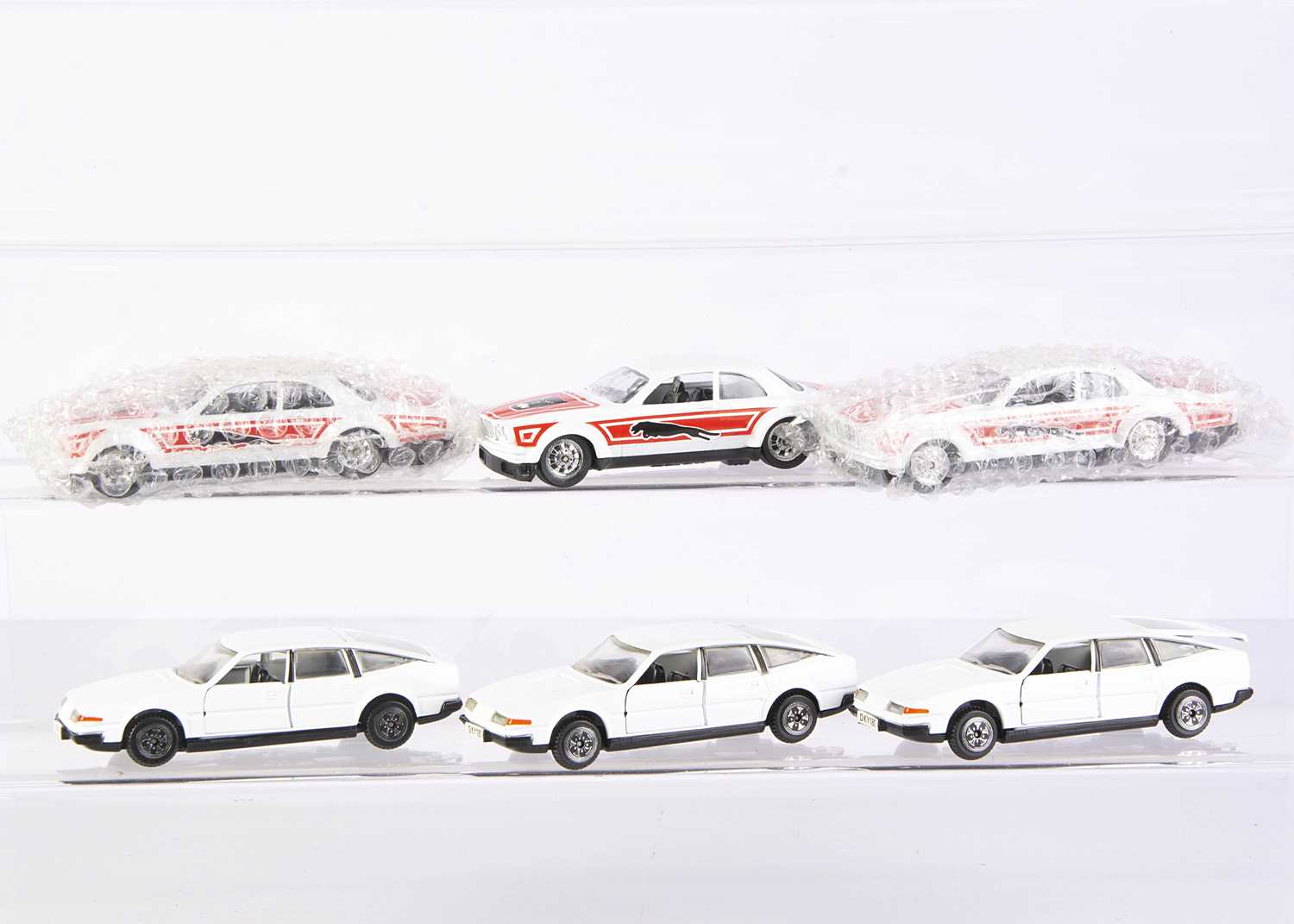 Lot 105 - Dinky Toys 219 Leyland 'Big Cat' Jaguar XJ 5.3C