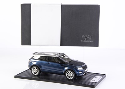 Lot 379 - Century Dragon 1:18 Resin Model Range Rover Evoque 2011