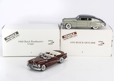 Lot 383 - Danbury Mint 1:24 Models