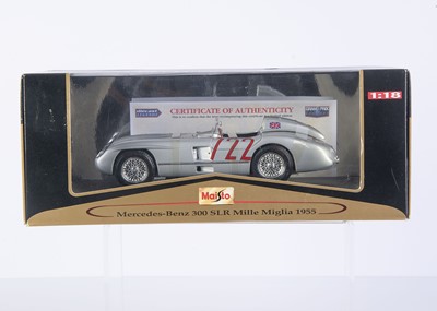 Lot 391 - Maisto 1:18 Stirling Moss Mille Miglia Mercedes-Benz 300 SLR 1955