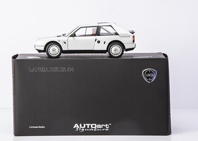 Lot 414 - AutoArt Signature 1:18 Lancia Delta S4 (Grey)