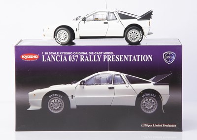 Lot 436 - Kyosho 1:18 Lancia 037 Rally Presentation (White)