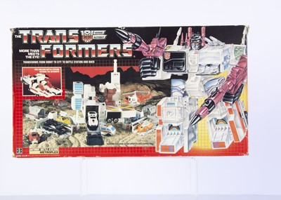 Lot 531 - Vintage Hasbro Transformers G1 Autobot Battle Station Metroplex