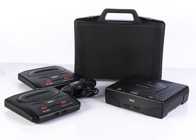 Lot 574 - Sega Games Consoles & Accessories