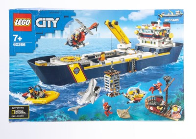 Lot 595 - Lego City 60266 Ocean Exploration Ship