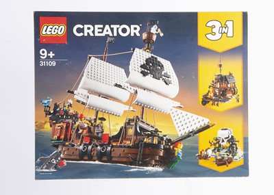 Lot 610 - Lego Creator 31109 Pirate Ship