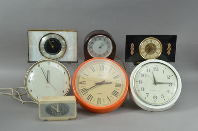 Lot 194 - 1950s and Later Electric Wall and Desk Clocks