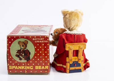 Lot 712 - A Linemar Toys (Japan) Battery-Operated Spanking Bear