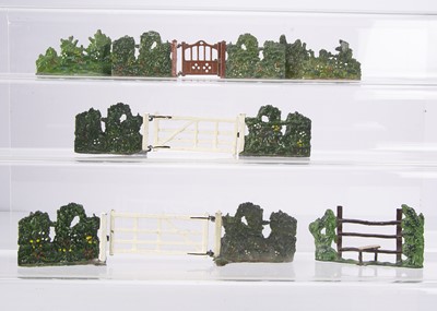 Lot 742 - Britains lead farm and garden hedges and gates comprising field gates (14) with hedge and hooks (10 complete, 3 incomplete)