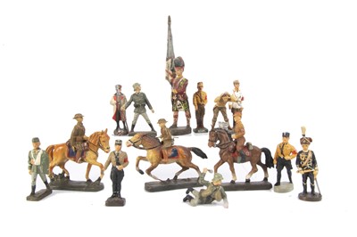 Lot 769 - 70-75mm scale German composition figures by Lineol and Elastolin