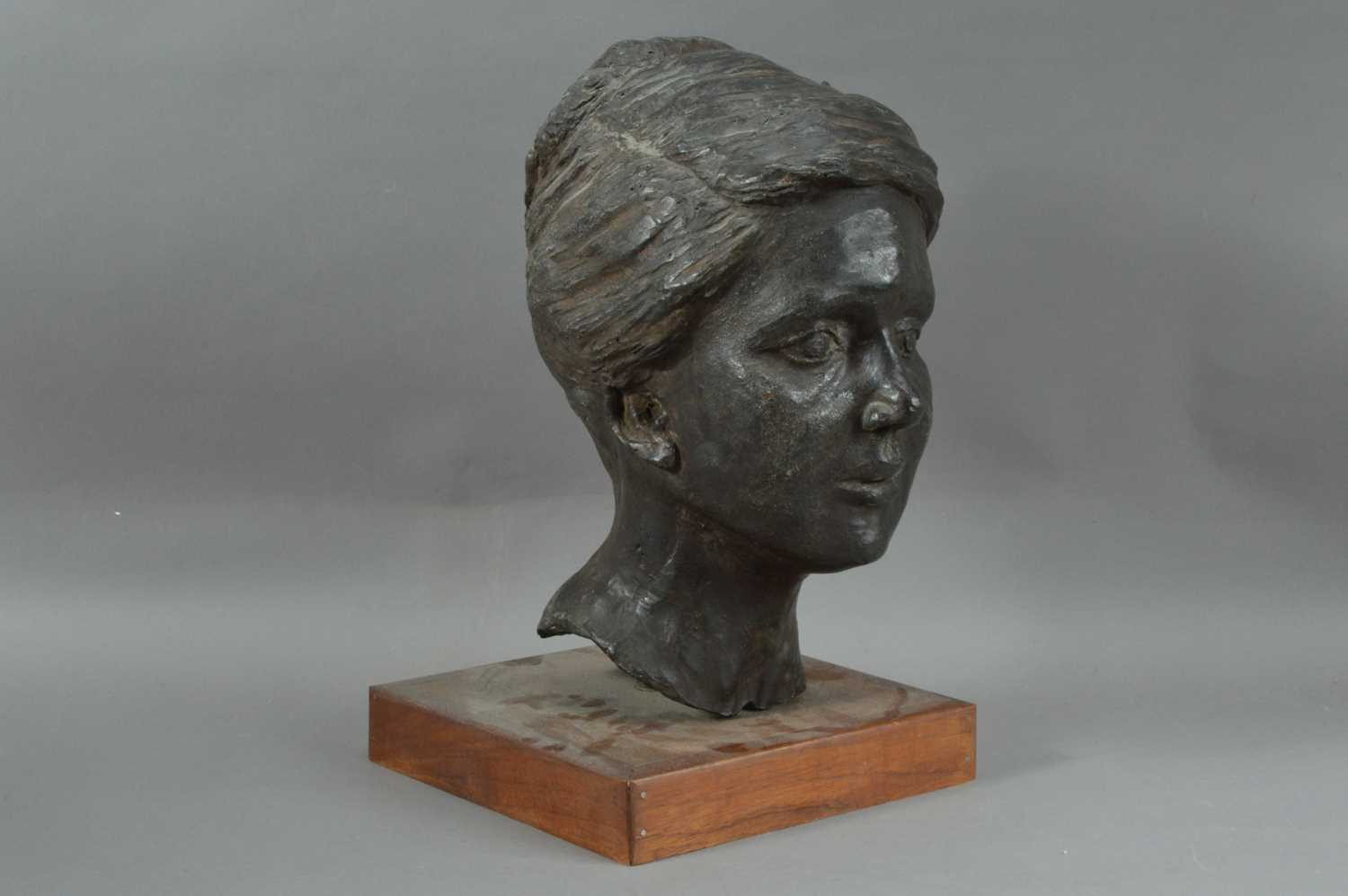 Lot 204 - Bronze Resin Bust