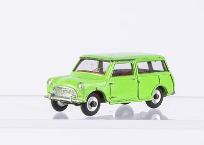 Lot 88 - A Dinky Toys 197 Morris Mini Traveller