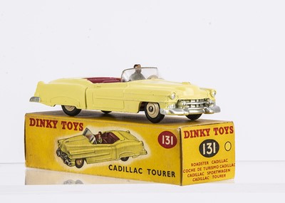 Lot 91 - A Dinky Toys 131 Cadillac Tourer