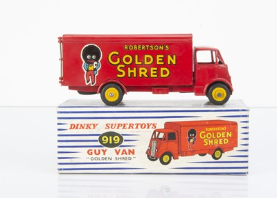 Lot 126 - A Dinky Supertoys 919 Guy 'Golden Shred' Van
