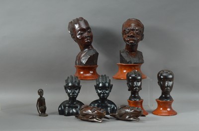 Lot 222 - A collection of 20th century African carved busts