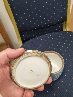 Lot 102 - A collection of Asian ceramics