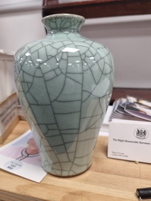 Lot 102 - A collection of Asian ceramics