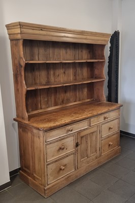 Lot 127 - A Edwardian pitch pine kitchen dresser