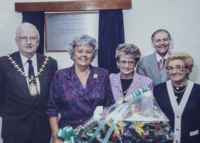 Lot 141 - A Patricia Warnes jersey shirt-waister dress