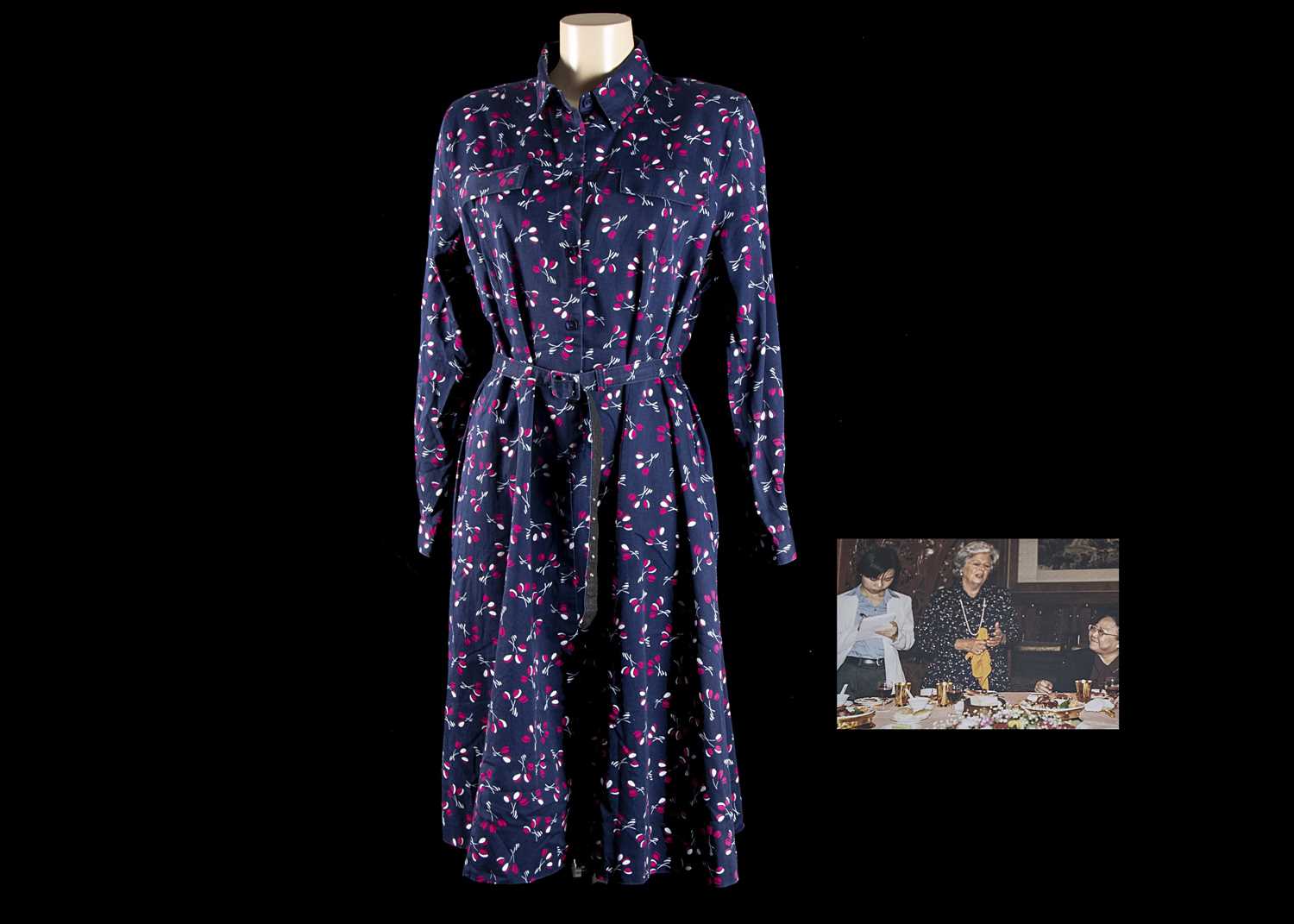 Lot 153 - A Nicole cotton blue and white shirt dress