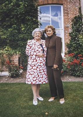 Lot 156 - A Lachasse London cotton/linen and silk cocktail suit, in red, white and blue