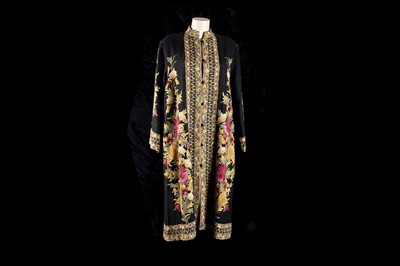 Lot 167 - A mid 20th century woollen and cotton textile day coat