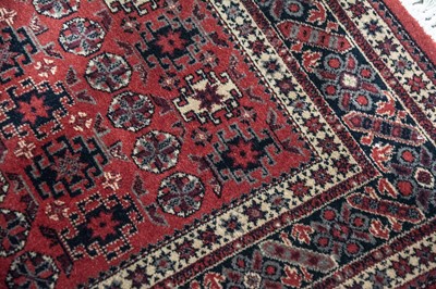 Lot 175 - A Kilim woollen and cotton Iran/Persian carpet